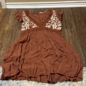 Brown short sleeve dress
